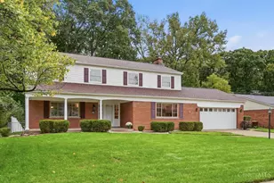 9596 Leebrook Dr, Springfield Township, OH 45231 - Photo 6