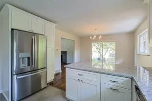 2079 Arrowood Pl, Springfield Township, OH 45231 - Photo 20