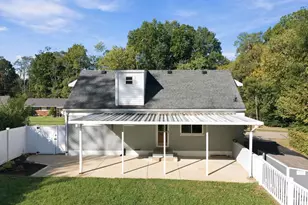 5434 Whitmore Dr, Delhi Township, OH 45238 - Photo 2