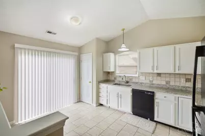 275 Keswick Drive, Monroe, OH 45050 - Photo 10