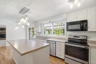 8298 St Andrews Dr, West Chester, OH 45069 - Photo 8
