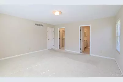 5690 Windridge View, Columbia Township, OH 45243 - Photo 18