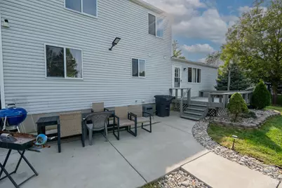7524 Sussex Drive, West Chester, OH 45069 - Photo 24