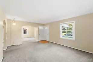 5458 Karen Ave, Cincinnati, OH 45248 - Photo 8