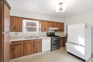 5458 Karen Ave, Cincinnati, OH 45248 - Photo 12