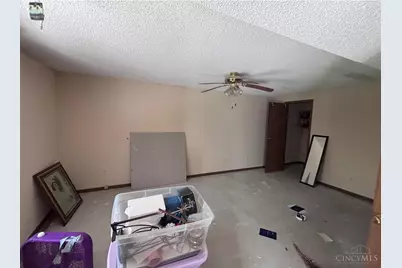 5289 Pros Drive, West Chester, OH 45069 - Photo 10