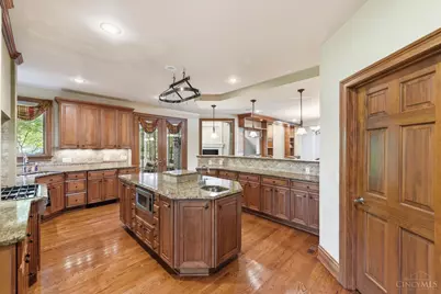 7096 Hollywood Drive, West Chester, OH 45069 - Photo 10
