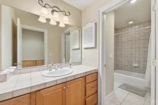 7096 Hollywood Dr, West Chester, OH 45069 - Photo 46