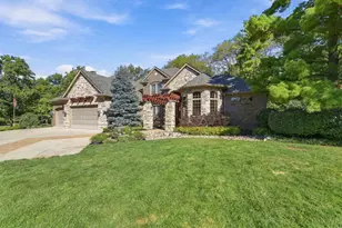 7096 Hollywood Dr, West Chester, OH 45069 - Photo 1