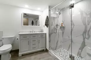 2444 Madison Rd, Cincinnati, OH 45208 - Photo 26