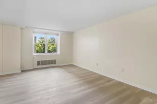 2444 Madison Rd, Cincinnati, OH 45208 - Photo 22