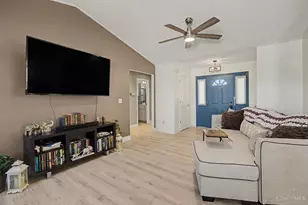 1248 Carriage Hill Ln, Hamilton, OH 45013 - Photo 4