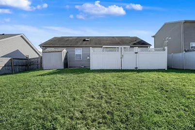 1248 Carriage Hill Lane, Hamilton, OH 45013 - Photo 30