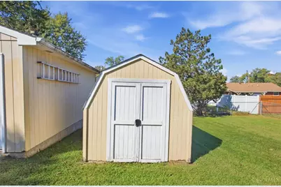 4625 Eddy Drive, Union Township, OH 45244 - Photo 8