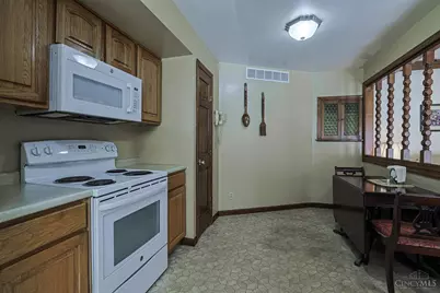 7603 Terraqua Drive, West Chester, OH 45241 - Photo 14