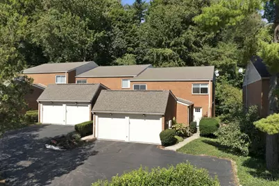 3760 Ashworth Drive, Cincinnati, OH 45208 - Photo 1