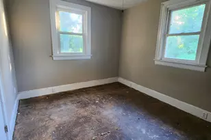 1833 Emerson Ave, Cincinnati, OH 45239 - Photo 8