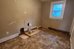 1833 Emerson Ave, Cincinnati, OH 45239 - Photo 6