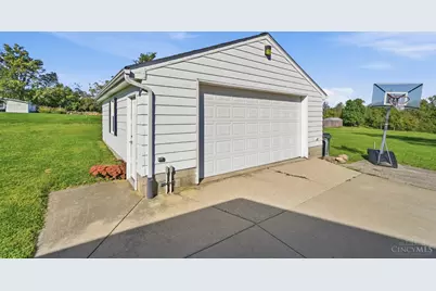 6242 Liberty Fairfield Road, Liberty Township, OH 45011 - Photo 26