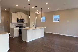 7241 Grandpoint Dr, West Chester, OH 45069 - Photo 8