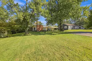 7694 View Pl Dr, Springfield Township, OH 45224 - Photo 2