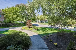 285 Ashley Ct, Wyoming, OH 45215 - Photo 60
