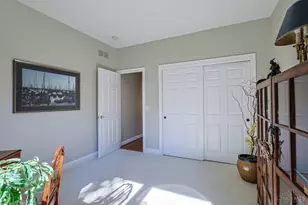 285 Ashley Ct, Wyoming, OH 45215 - Photo 36