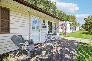 9783 Marino Dr, Colerain Township, OH 45251 - Photo 4