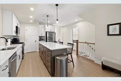3026 Lavinia Avenue, Cincinnati, OH 45208 - Photo 6