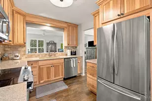 6744 Sandharbor Ct, Hamilton Township, OH 45039 - Photo 10