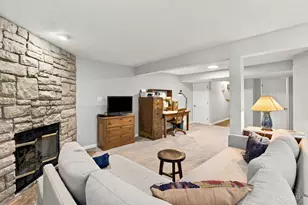 6744 Sandharbor Ct, Hamilton Township, OH 45039 - Photo 26