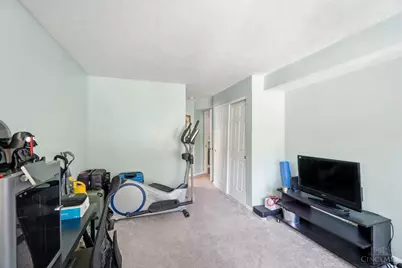 9860 Regatta Drive #305, Cincinnati, OH 45252 - Photo 24