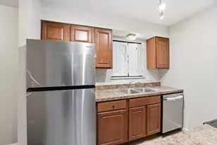 9409 Haddington Ct, Colerain Township, OH 45251 - Photo 14