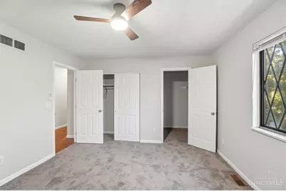 9409 Haddington Court, Colerain Township, OH 45251 - Photo 18
