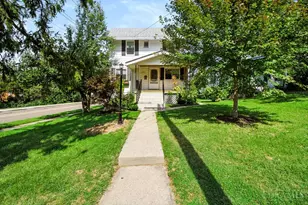 4126 Lora Ave, Cheviot, OH 45211 - Photo 2