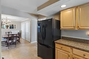 5510 Bayberry Dr, Sycamore Township, OH 45242 - Photo 14
