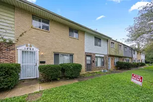 1962 Larkswood Dr, Dayton, OH 45417 - Photo 2