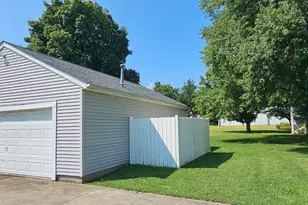 2830 Broshear Dr, Millville, OH 45013 - Photo 4