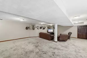 7870 Surreywood Dr, Miami Township, OH 45052 - Photo 40