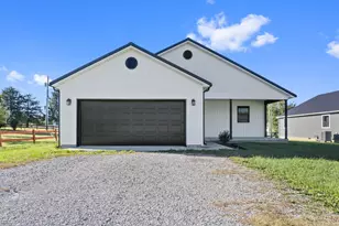 595 High St, Tiffin Twp, OH 45693 - Photo 2