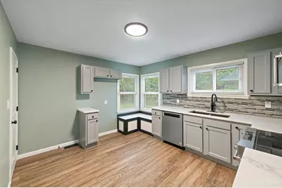 81 Carlton Drive, Hamilton, OH 45015 - Photo 8