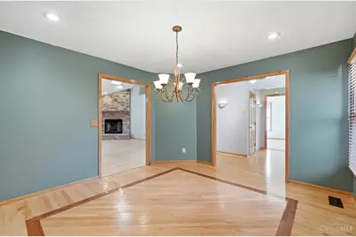 1589 Rockleigh Road, Washington Twp, OH 45458 - Photo 18