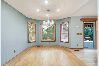 1589 Rockleigh Road, Washington Twp, OH 45458 - Photo 10