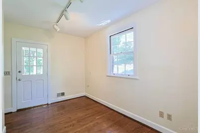 11 Weebetook Lane, Cincinnati, OH 45208 - Photo 22