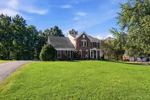 1113 Springridge Ct, Miami Township, OH 45150 - Photo 2