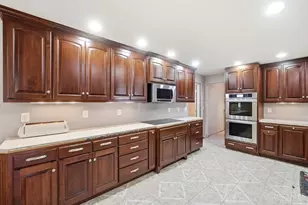637 W Fosters Maineville Rd, Hamilton Township, OH 45039 - Photo 16