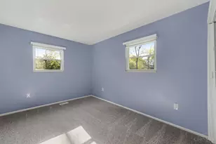 306 Wakefield Ave, Loveland, OH 45140 - Photo 10