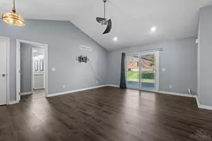 1180 Stephanie Dr, Hamilton, OH 45013 - Photo 8