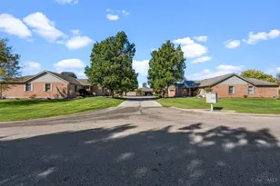 1180 Stephanie Dr, Hamilton, OH 45013 - Photo 2
