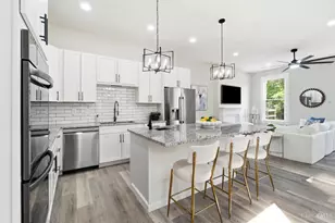 1707 Highland Ave, Cincinnati, OH 45202 - Photo 8